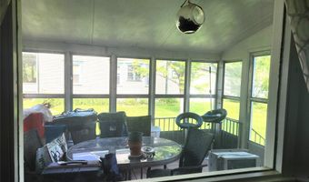 5 W PEARL St, Albion, PA 16401