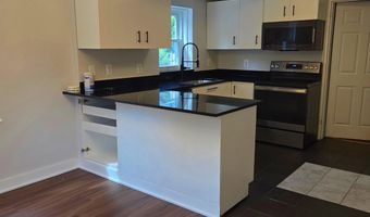 1008 N ROOSEVELT St, Arlington, VA 22205