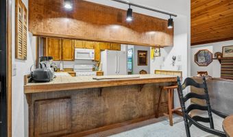 729 Dawyn Dr, Arnold, CA 95223