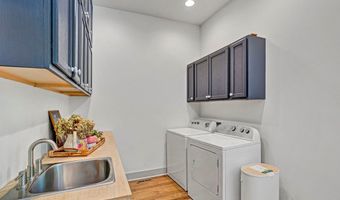 2 Keystone Cir, Abbeville, SC 29620