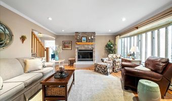153 S Bayview Ave, Amityville, NY 11701