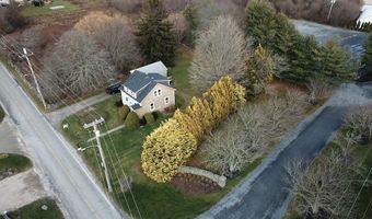 318 Mitchell's Ln, Middletown, RI 02871