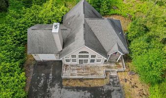 15 Shakespeare Dr, Albrightsville, PA 18210