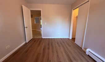 1119 E ALGONQUIN Rd 2, Arlington Heights, IL 60005