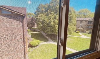 811 S Dwyer Ave E, Arlington Heights, IL 60005