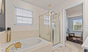 544 Shoreline Blvd, Boiling Springs, SC 29316