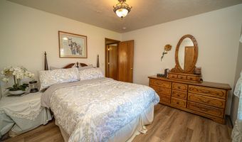 6152 County Road O-527, Ava, MO 65608