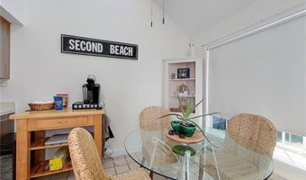 521 Corey Ln, Middletown, RI 02842