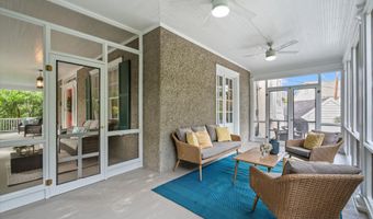 3825 INGOMAR St NW, Washington, DC 20015