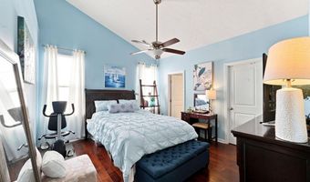 3992 Trade Royal Crossing Dr, Columbus, OH 43230