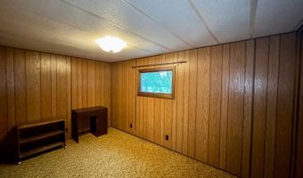 1401 6th St, Britton, SD 57430