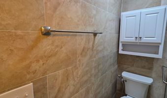 22 Oyster Bay Rd, Absecon, NJ 08201