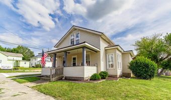 29 Sandusky St, Fredericktown, OH 43019