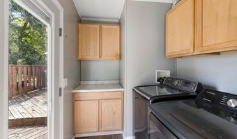 203 Edgewood St, Ballard, WV 24918