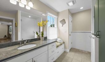 110 Commerce Rd, Barnstable, MA 02630