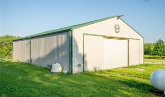 23058 160th St, Altamont, MO 64620