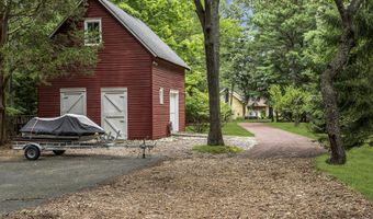 99 Holly Ln, Bayville, NJ 08721