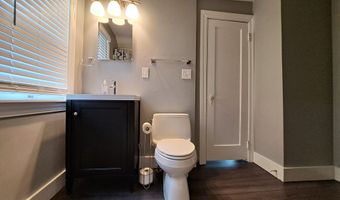 424 Sharp St, Ashland, OH 44805