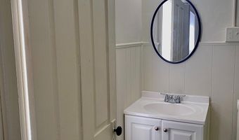424 LOCUST St, Reading, PA 19604