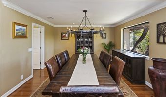 707 S Live Oak Park Rd, Fallbrook, CA 92028