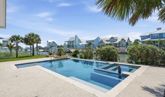 1009 Fiji Dr, Rockport, TX 78382