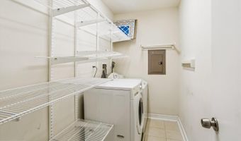 9819 PARKWOOD Dr, Bethesda, MD 20814