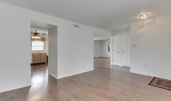 944 Angus Ln, Indianapolis, IN 46217
