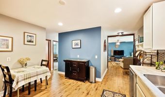 1222 Iowa Dr, Madison, WI 53704