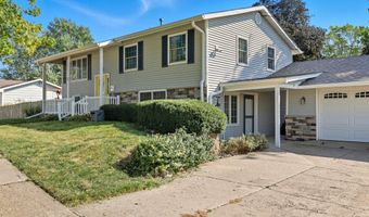 1519 Greene St, Adel, IA 50003