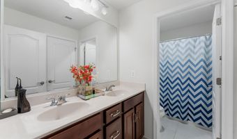 24696 CRESTED BUTTE Ct, Aldie, VA 20105