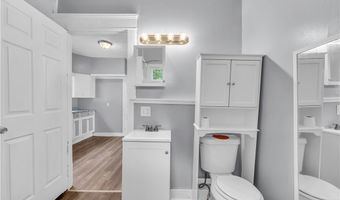 1174 La Croix Ave 1, Akron, OH 44307