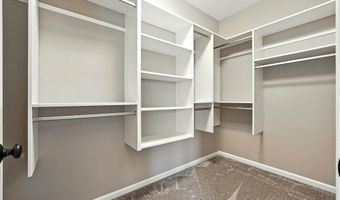 18780 Eisley Cv, Auburn, IN 46706