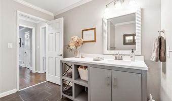 180 Pruitt Dr, Alpharetta, GA 30004