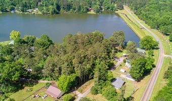 35 DOGWOOD St, West Point, GA 31833