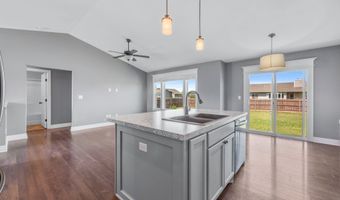 2018 E Clover Ct, Andover, KS 67002