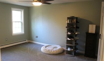 999 Old Coldbrook Rd, Barre, MA 01005