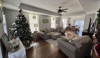 1705 Tyler Ave, Aurora, MO 65605