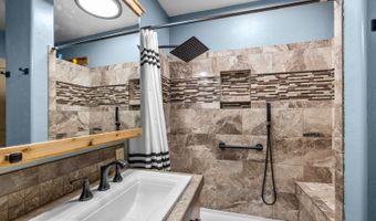 580 Hollow Ln, Bigfork, MT 59911