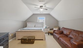 191 Gossamer Dr, Boiling Springs, SC 29316