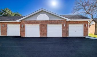 737 W Happfield Dr, Arlington Heights, IL 60004