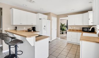 501 Dozer Ct, Benton City, WA 99320