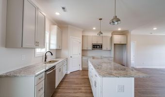 5170 Rountree Rd, Ayden, NC 28513