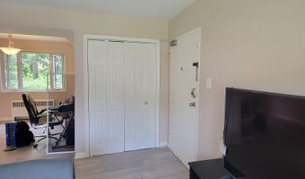 10407 MONTROSE Ave 201, Bethesda, MD 20814
