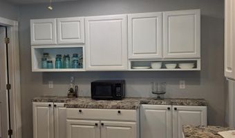 911 LINN St, Atlantic, IA 50022