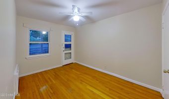 31 Parkwood St Apt 3, Albany, NY 12208