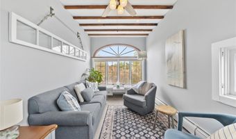 260 Ocean Ave, Amityville, NY 11701