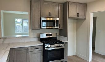1102 Maxfield St, Torrance, CA 90502