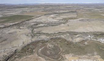 Road 1, Deaver, WY 82421