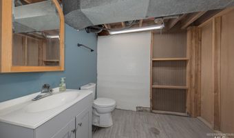 1316 Arlington Ave, Caldwell, ID 83605