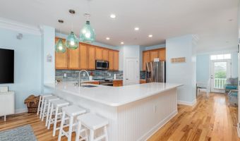 11200 SEABISCUIT Ln 101, Berlin, MD 21811